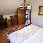 Kali Borhaz - Nyaralohazak Köveskál