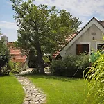 Kali Borhaz - Nyaralohazak Dom wakacyjny