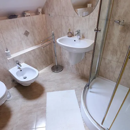 Kali Borhaz - Nyaralohazak Σπίτι διακοπών *