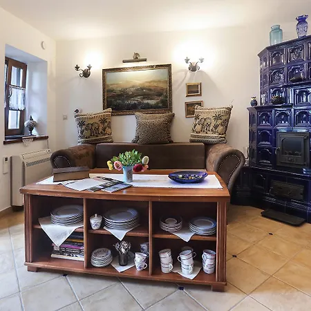 Kali Borhaz - Nyaralohazak Köveskál