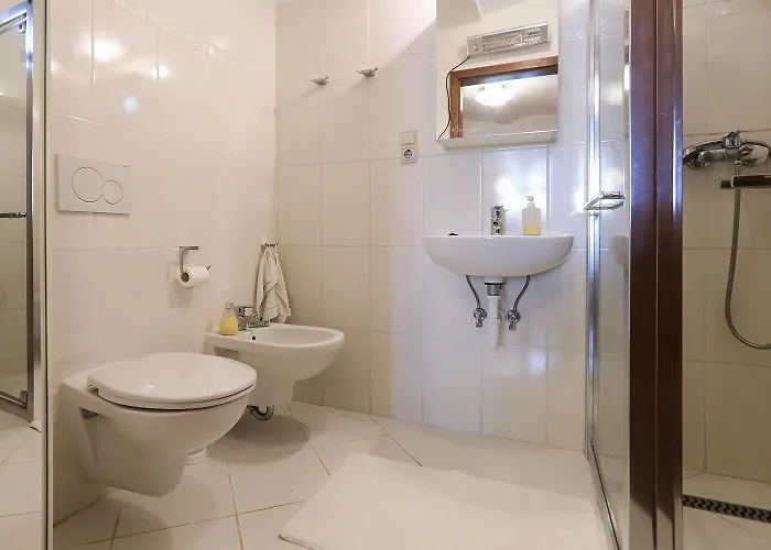 Kali Borhaz - Nyaralohazak * Köveskál